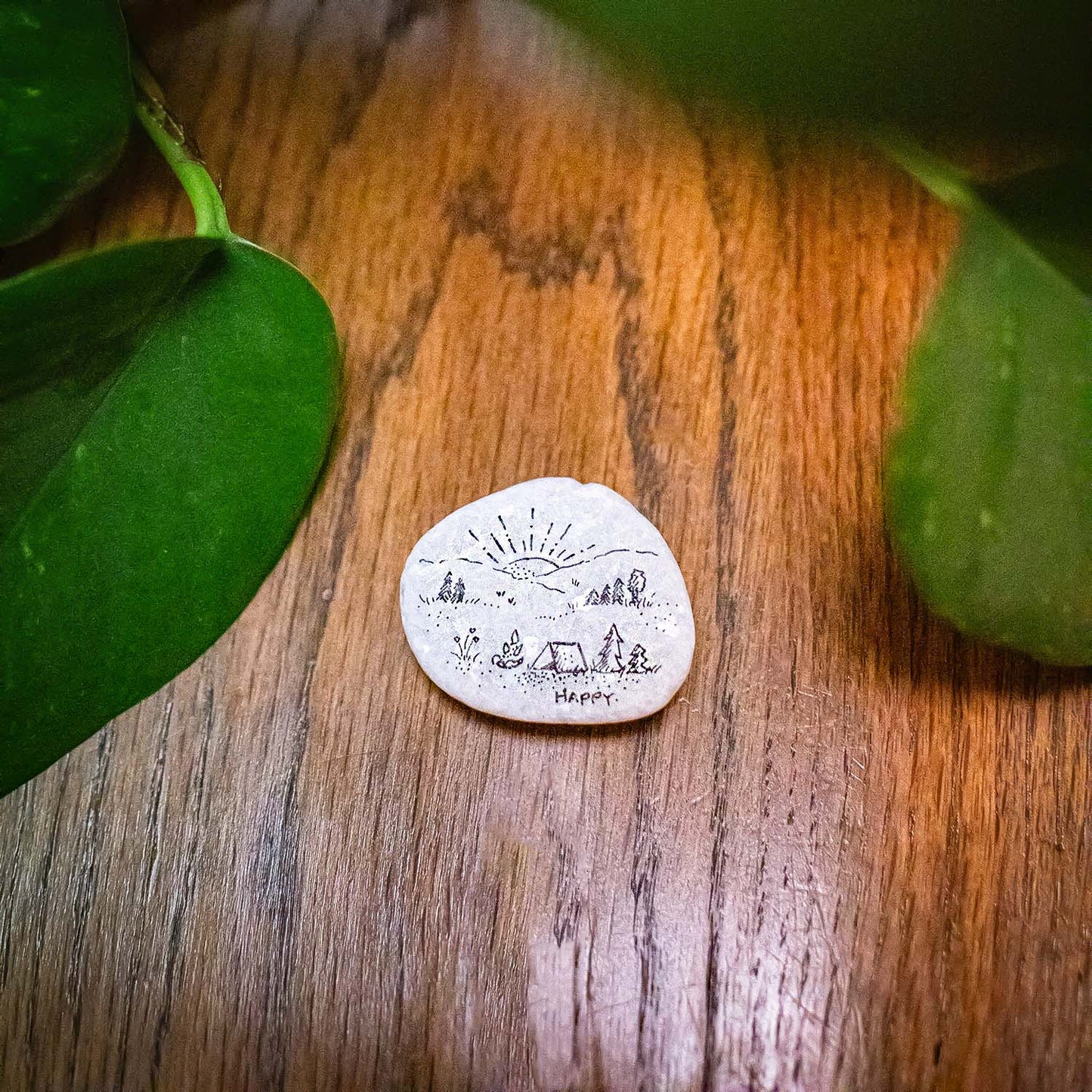 Stone art magnet 1 happy camper