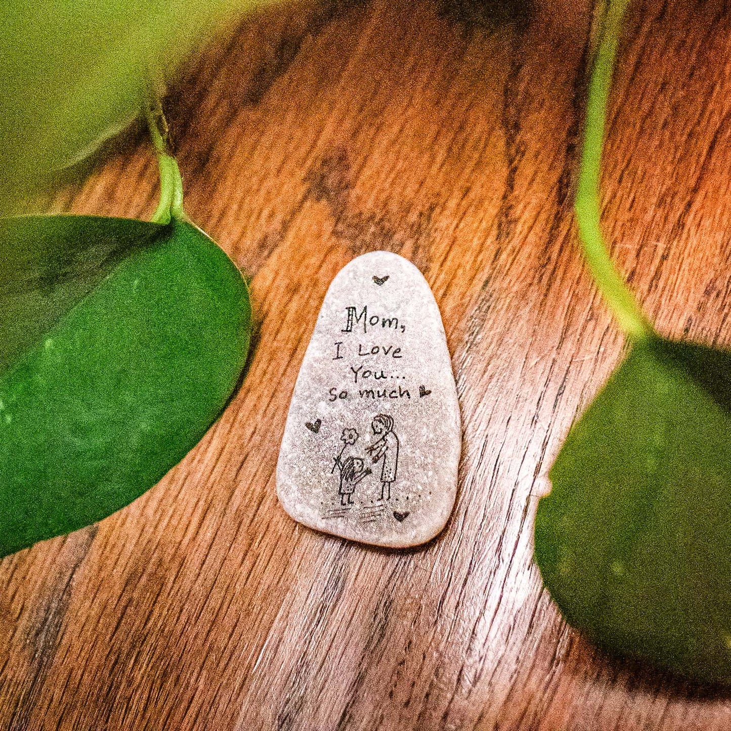 Stone art magnet 23 Mom I love you so much