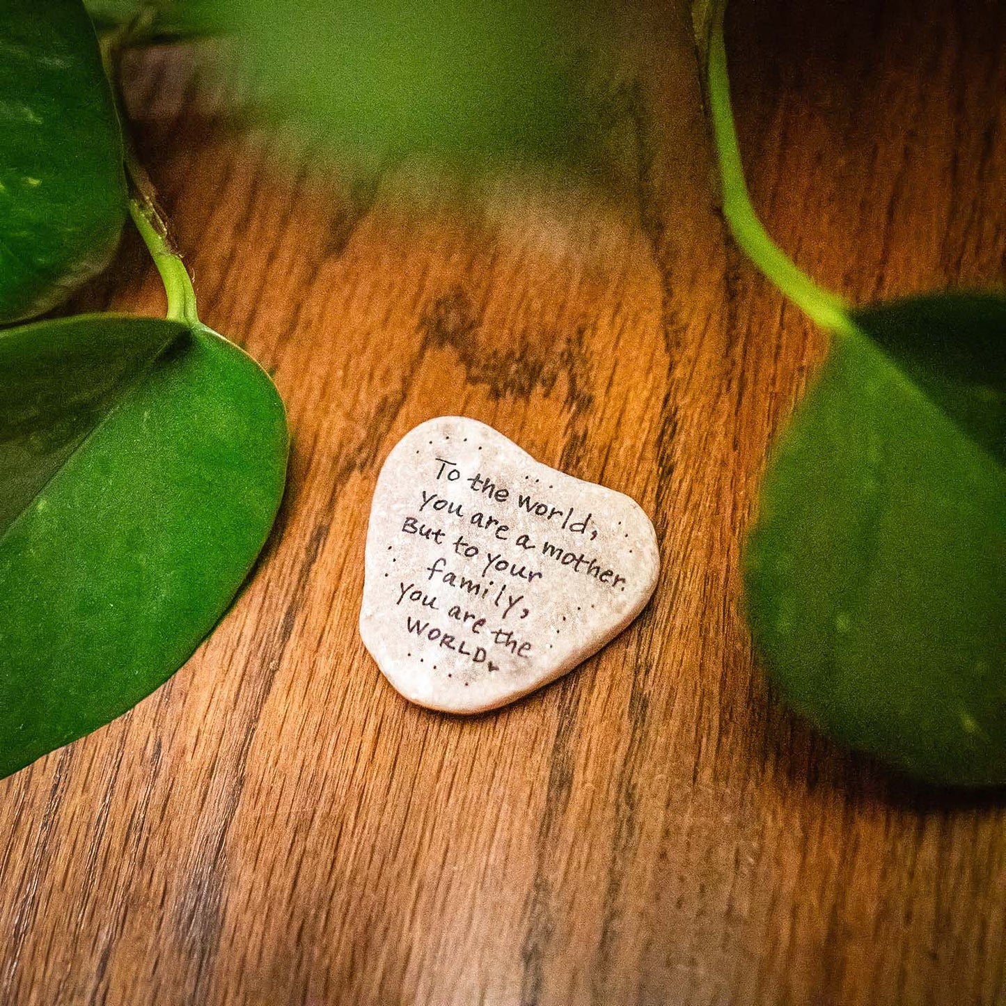 Stone art magnet 9 to the world you are a mother